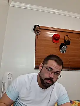 Snapshot of Zander823 chatting on February 2026 07:35:01 AM Zander823 online show from February 2026 07:35:01 AM