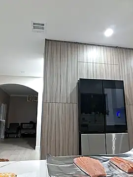 Snapshot of Zander823 chatting on February 2026 01:02:02 AM Zander823 online show from February 2026 01:02:02 AM