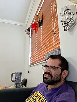 Snapshot of Zander823 chatting on February 2026 08:19:02 PM Zander823 online show from February 2026 08:19:02 PM