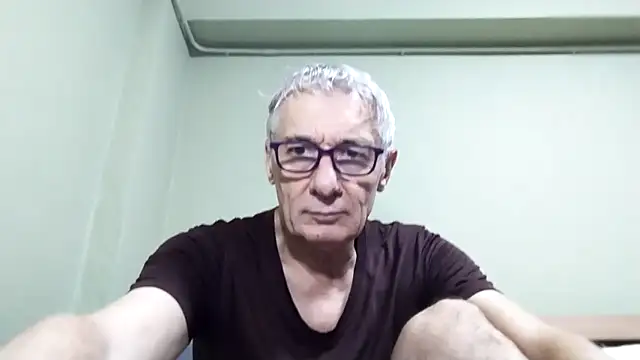 BIGUNCUTHARDCOCK online show from November 2025 01:14:02 AM