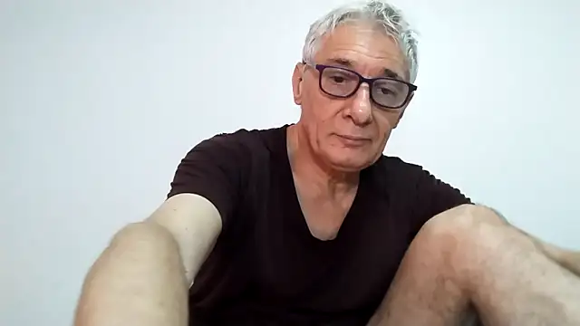 BIGUNCUTHARDCOCK online show from April 2026 02:09:02 AM