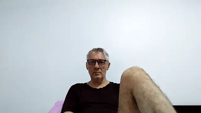 BIGUNCUTHARDCOCK online show from May 2026 12:16:01 AM