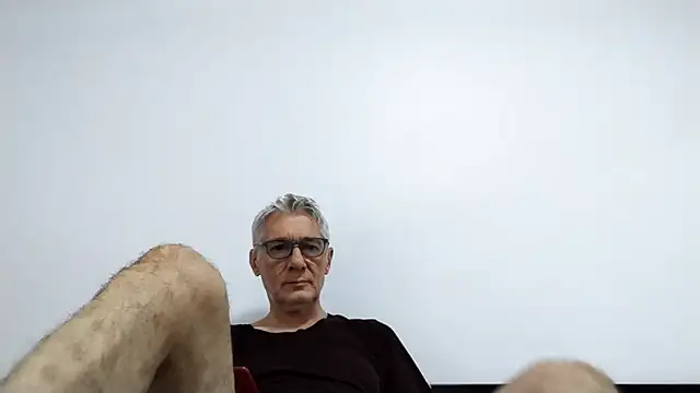 BIGUNCUTHARDCOCK online show from May 2026 01:01:02 AM