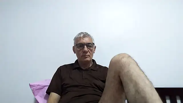 BIGUNCUTHARDCOCK online show from May 2026 11:23:02 PM
