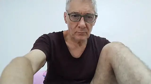 BIGUNCUTHARDCOCK online show from June 2026 12:05:02 AM