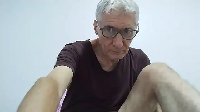 BIGUNCUTHARDCOCK online show from July 2026 11:33:01 PM