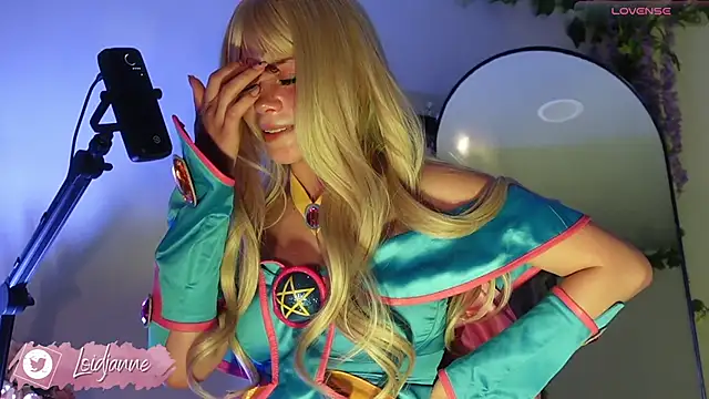 Snapshot of loIijanne chatting on October 2025 03:47:01 AM loIijanne online show from October 2025 03:47:01 AM