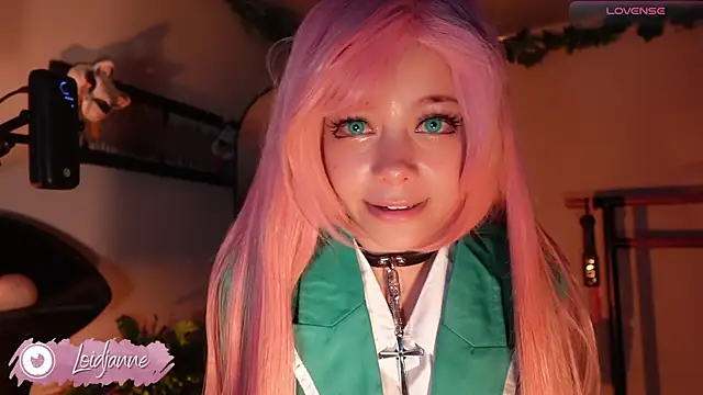 Snapshot of loIijanne chatting on November 2025 12:56:01 AM loIijanne online show from November 2025 12:56:01 AM