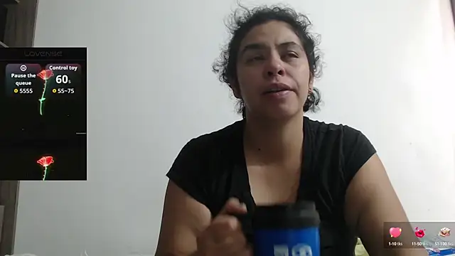 Snapshot of Anne_purple chatting on September 2025 03:05:01 PM Anne purple online show from September 2025 03:05:01 PM