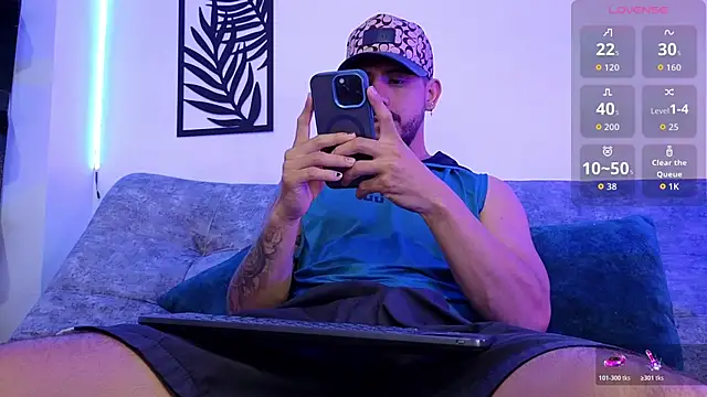 Snapshot of Bruno_Mattos chatting on December 2025 02:41:02 AM Bruno Mattos online show from December 2025 02:41:02 AM