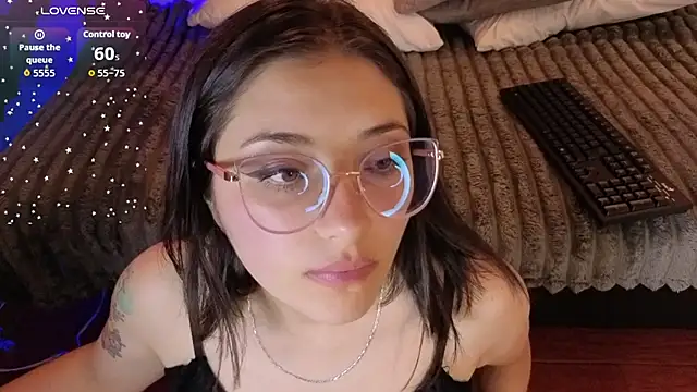 phoenixxxx777 online show from June 2026 03:06:02 PM