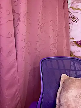 CristalGmez online show from July 2026 03:24:01 AM
