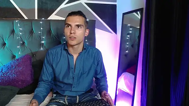  Tattoo Couple online show from January 2025 09:51:02 PM