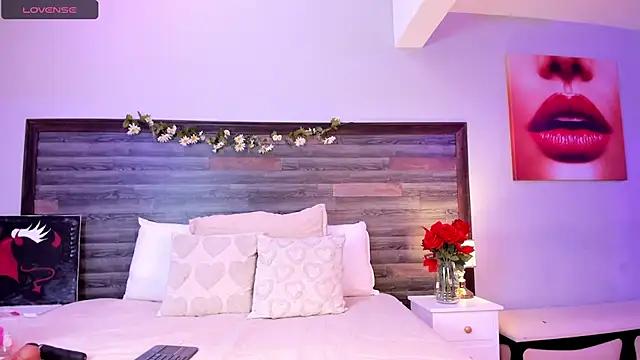 EmmaBakeer online show from February 2025 07:21:01 PM