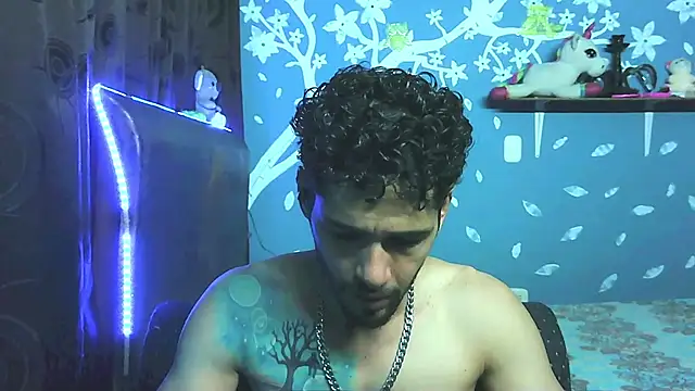 Snapshot of ponzothc chatting on April 2026 03:04:02 AM ponzothc online show from April 2026 03:04:02 AM