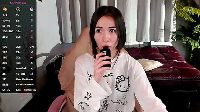 ashleyro1 online show from December 2025 02:45:02 PM