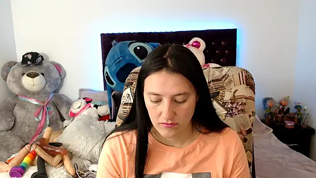 Lorenahot 06 online show from December 2025 07:52:02 PM