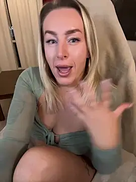 Snapshot of ChristyAdair chatting on January 2025 08:47:01 PM ChristyAdair online show from January 2025 08:47:01 PM