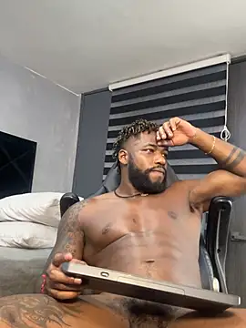 Dancelwashington online show from January 2025 07:51:01 PM