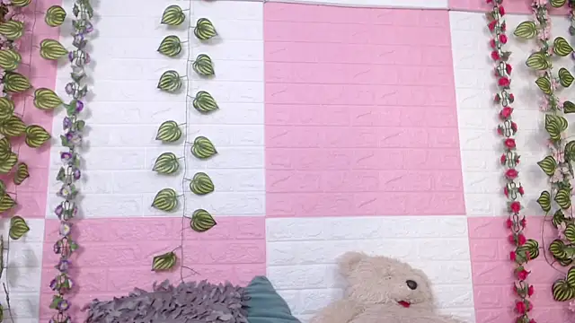 AnyaFloyd69 online show from March 2025 09:12:02 PM