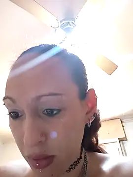 Snapshot of Zorrita_Fox chatting on September 2025 04:40:01 PM Zorrita Fox online show from September 2025 04:40:01 PM