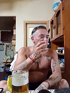 Snapshot of Zorrita_Fox chatting on October 2025 04:58:01 AM Zorrita Fox online show from October 2025 04:58:01 AM