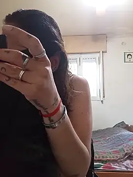 Snapshot of Zorrita_Fox chatting on November 2025 05:30:01 PM Zorrita Fox online show from November 2025 05:30:01 PM