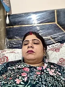 Snapshot of Husnpari20 chatting on March 2026 05:18:01 AM Husnpari20 online show from March 2026 05:18:01 AM