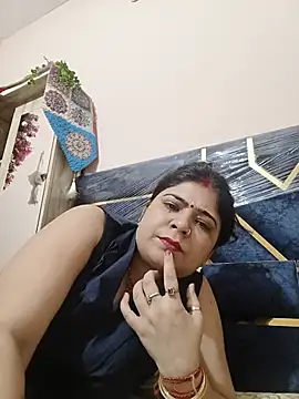 Snapshot of Husnpari20 chatting on May 2026 05:47:01 AM Husnpari20 online show from May 2026 05:47:01 AM