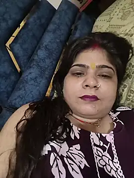Snapshot of Husnpari20 chatting on June 2026 04:52:02 AM Husnpari20 online show from June 2026 04:52:02 AM