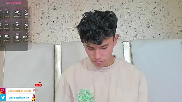 Angel esteban fx online show from January 2025 10:42:02 AM