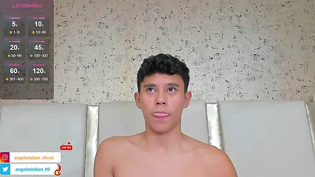 Angel esteban fx online show from January 2025 10:22:02 AM