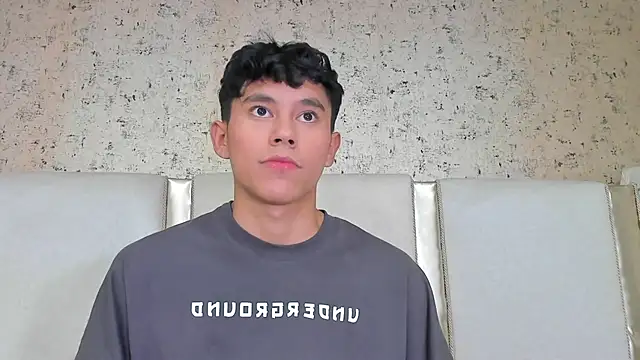 Angel esteban fx online show from January 2025 04:01:01 AM