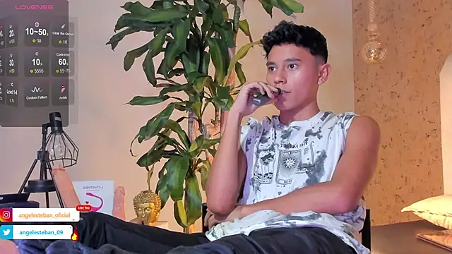 Angel esteban fx online show from February 2025 10:37:02 AM