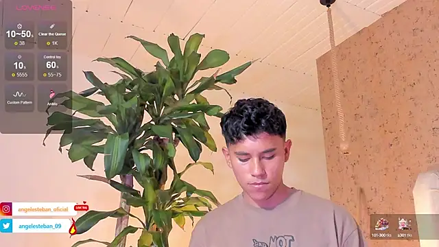 Angel esteban fx online show from February 2025 10:24:02 AM