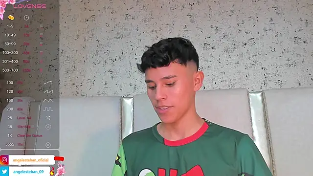 Angel esteban fx online show from March 2025 09:51:01 AM