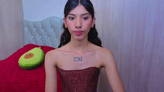 atenea jones online show from June 2026 08:06:01 PM