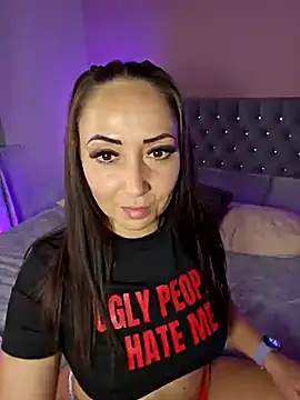 LeeTizia online show from February 2025 05:29:02 PM