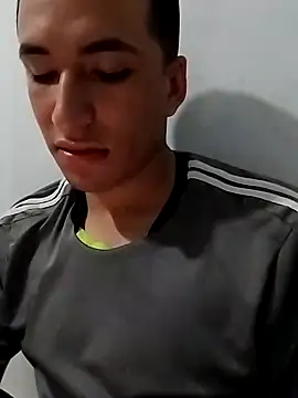 Aida adams online show from February 2025 04:01:02 AM