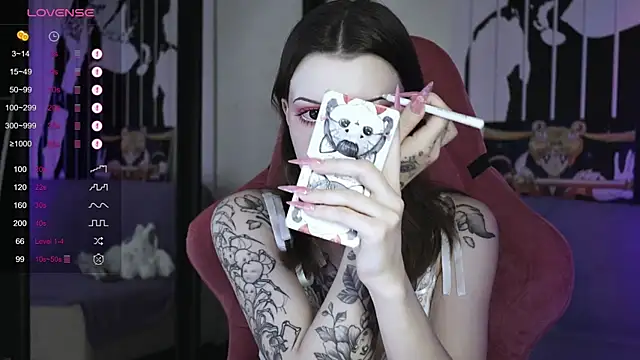 Snapshot of prettybones chatting on January 2025 12:38:02 PM prettybones online show from January 2025 12:38:02 PM