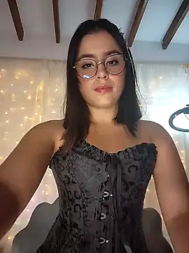 Juanelopez1 online show from December 2024 03:04:01 AM