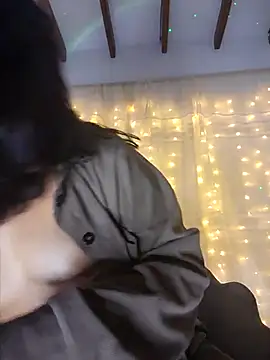 Juanelopez1 online show from February 2025 07:15:01 AM