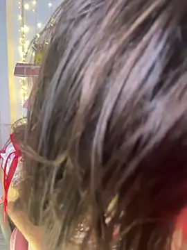 Juanelopez1 online show from April 2026 11:57:02 PM