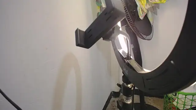 Snapshot of Stepmom_slut_50 chatting on January 2025 10:33:01 PM Stepmom slut 50 online show from January 2025 10:33:01 PM