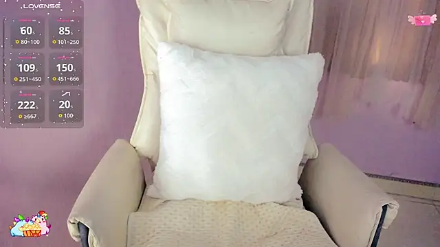 Snapshot of __18Angel__ chatting on October 2025 06:34:01 AM 18Angel online show from October 2025 06:34:01 AM