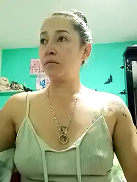 emilypoppy3 online show from March 2025 01:07:02 PM