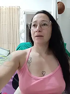 emilypoppy3 online show from May 2026 07:12:02 PM