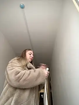 NewLale online show from December 2024 03:25:02 AM