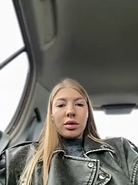 NewLale online show from September 2025 02:54:02 AM