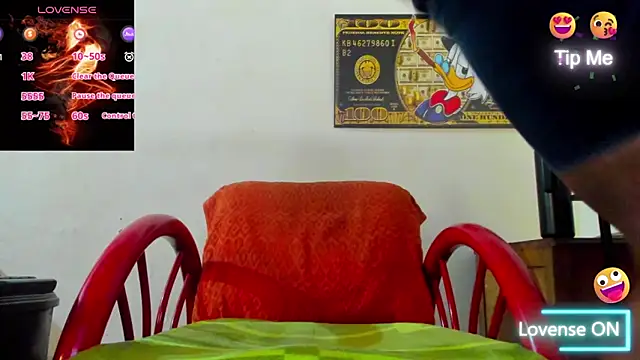 wotton 17 online show from September 2025 07:04:02 PM